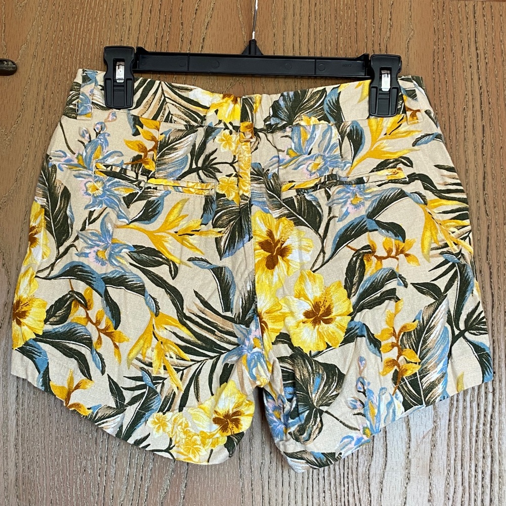 🌻 5/$25 Old Navy Linen Tropical Print Mid-rise Everyday Short - Picture 3 of 5